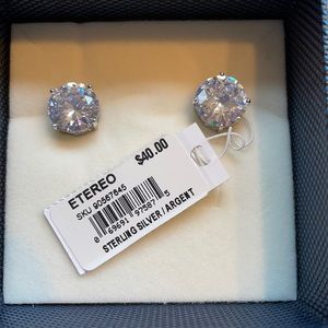 NWT Etereo New Crystal Sterling Silver Stud Earrings 💖